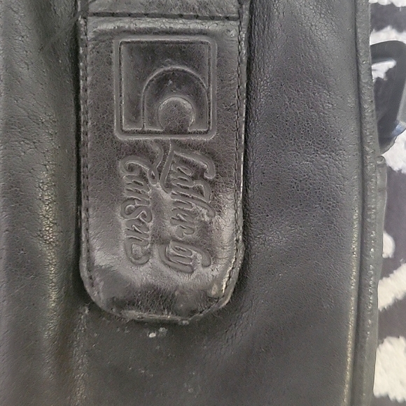 Leather by Carsen leather bag for  portable charger or a camera - Picture 4 of 5